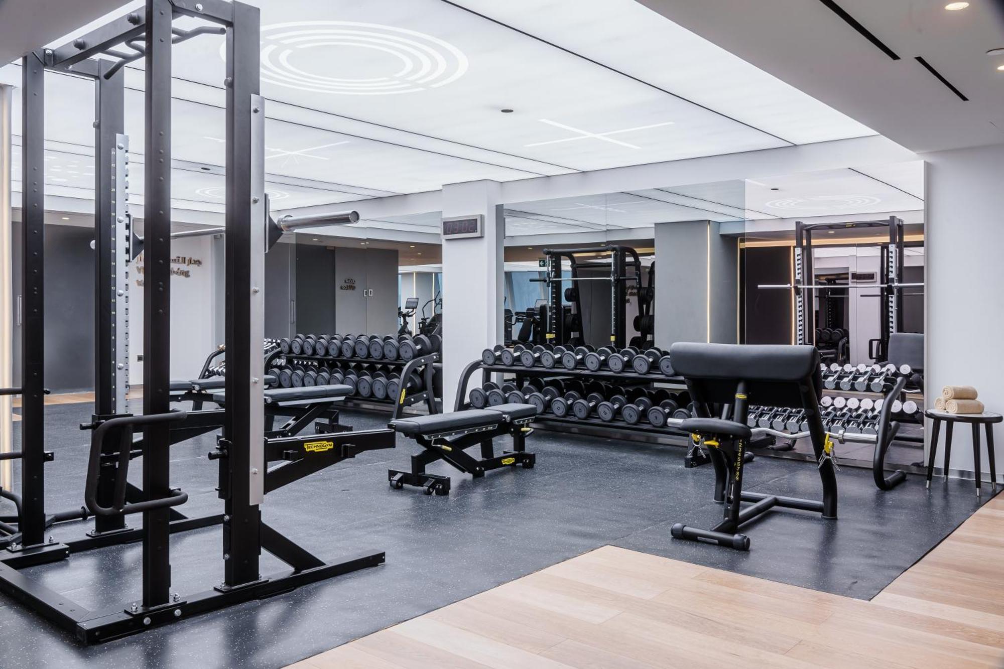 Lusail Fairmont Doha酒店 外观 照片 The gym at The Standard East Village