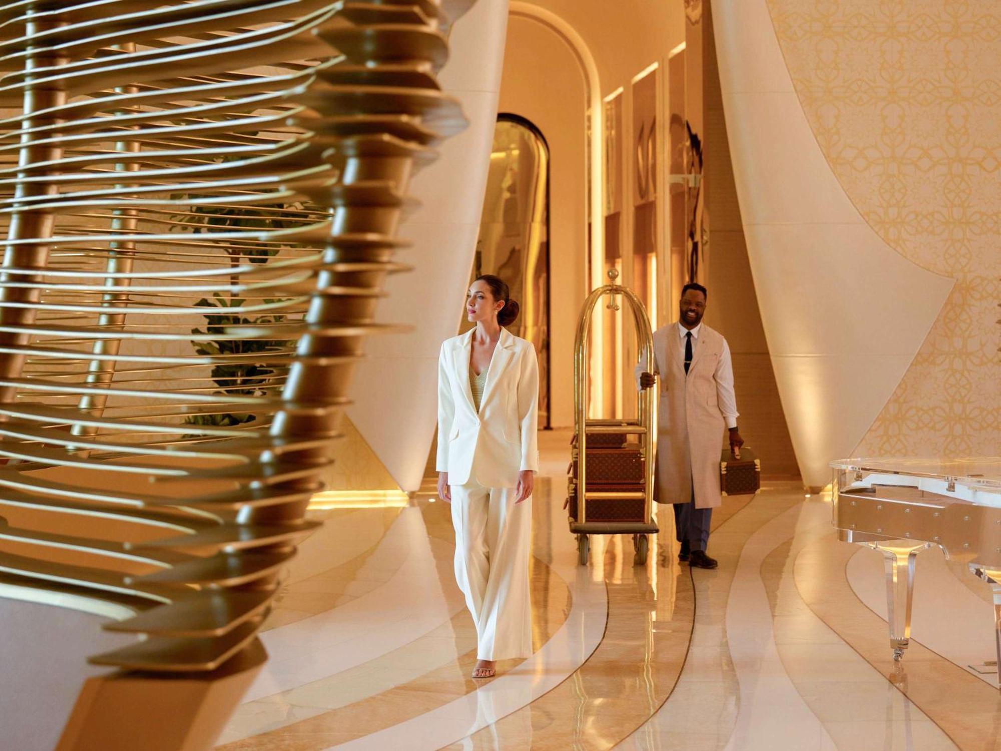 Lusail Fairmont Doha酒店 外观 照片 The interior of the hospital