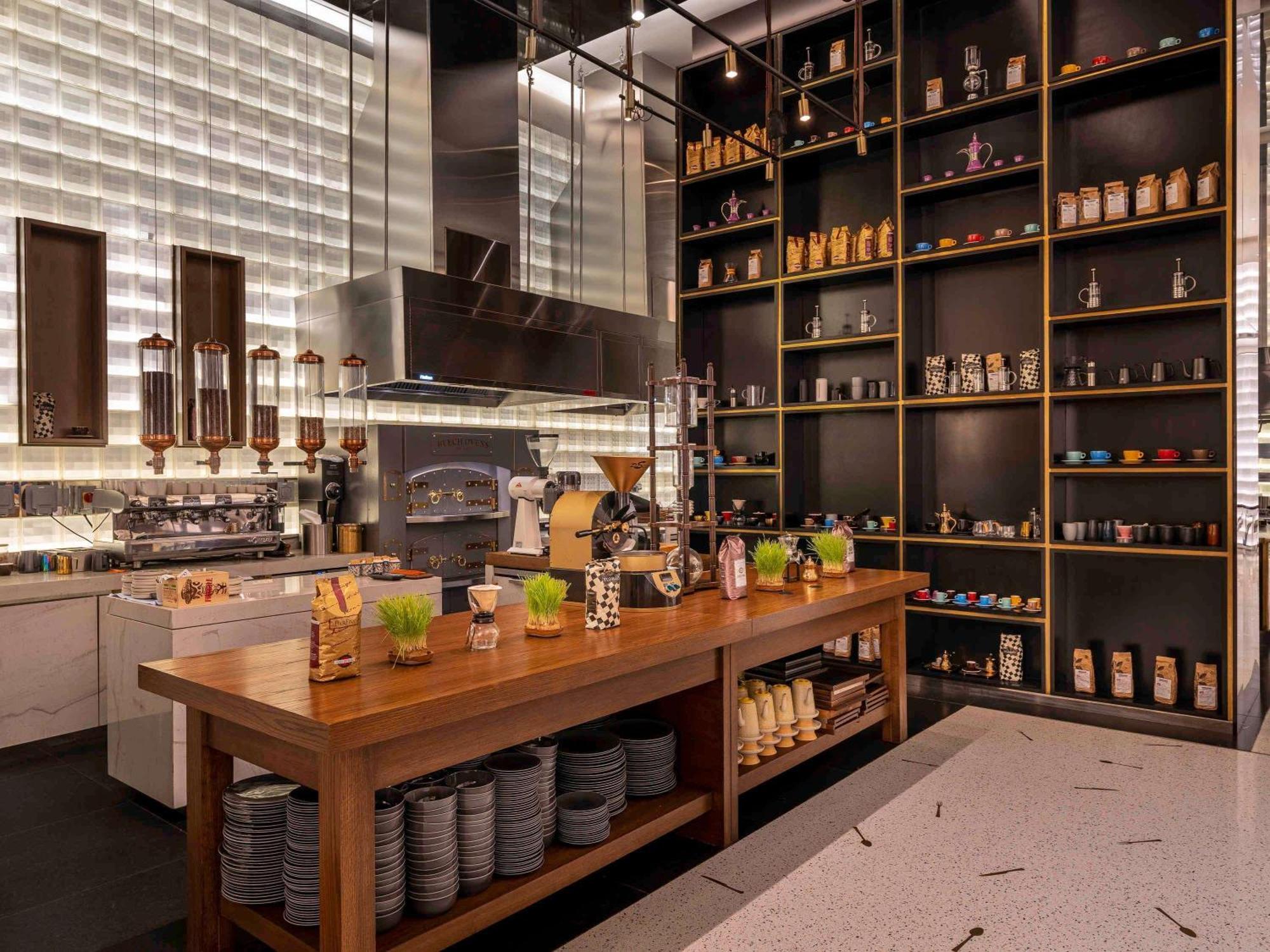 Lusail Fairmont Doha酒店 外观 照片 The R&D kitchen at the Starbucks Reserve Roastery in Seattle